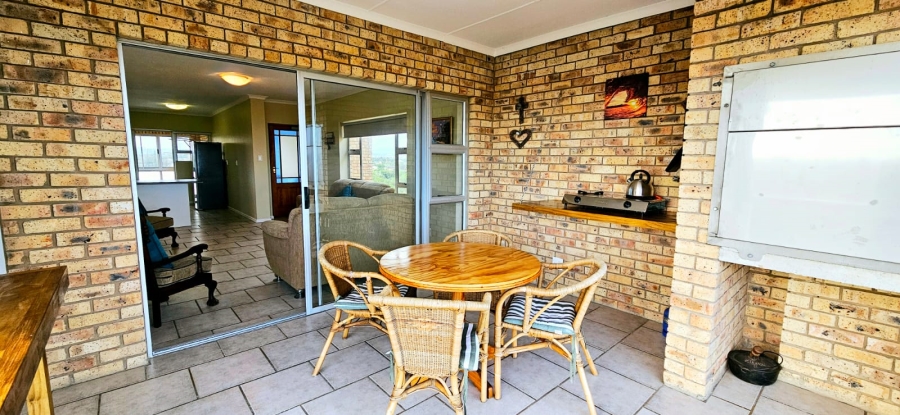 3 Bedroom Property for Sale in Aston Bay Eastern Cape